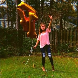 Meet your Posher, Camille